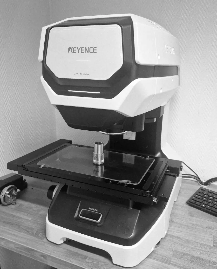 Keyence LM-X